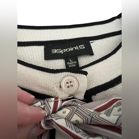 TWO PIECE LOUNGE SET - Picture 9 of 11